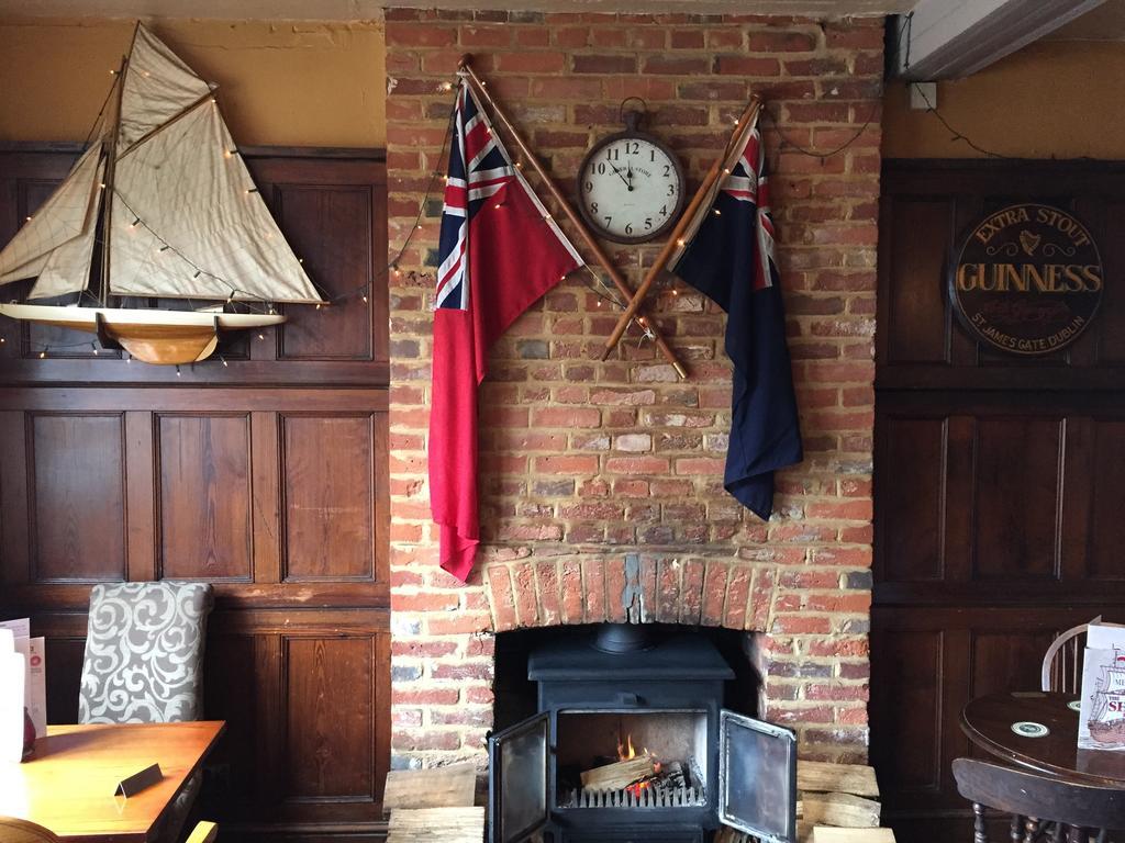 The Ship Inn Fordingbridge Zewnętrze zdjęcie